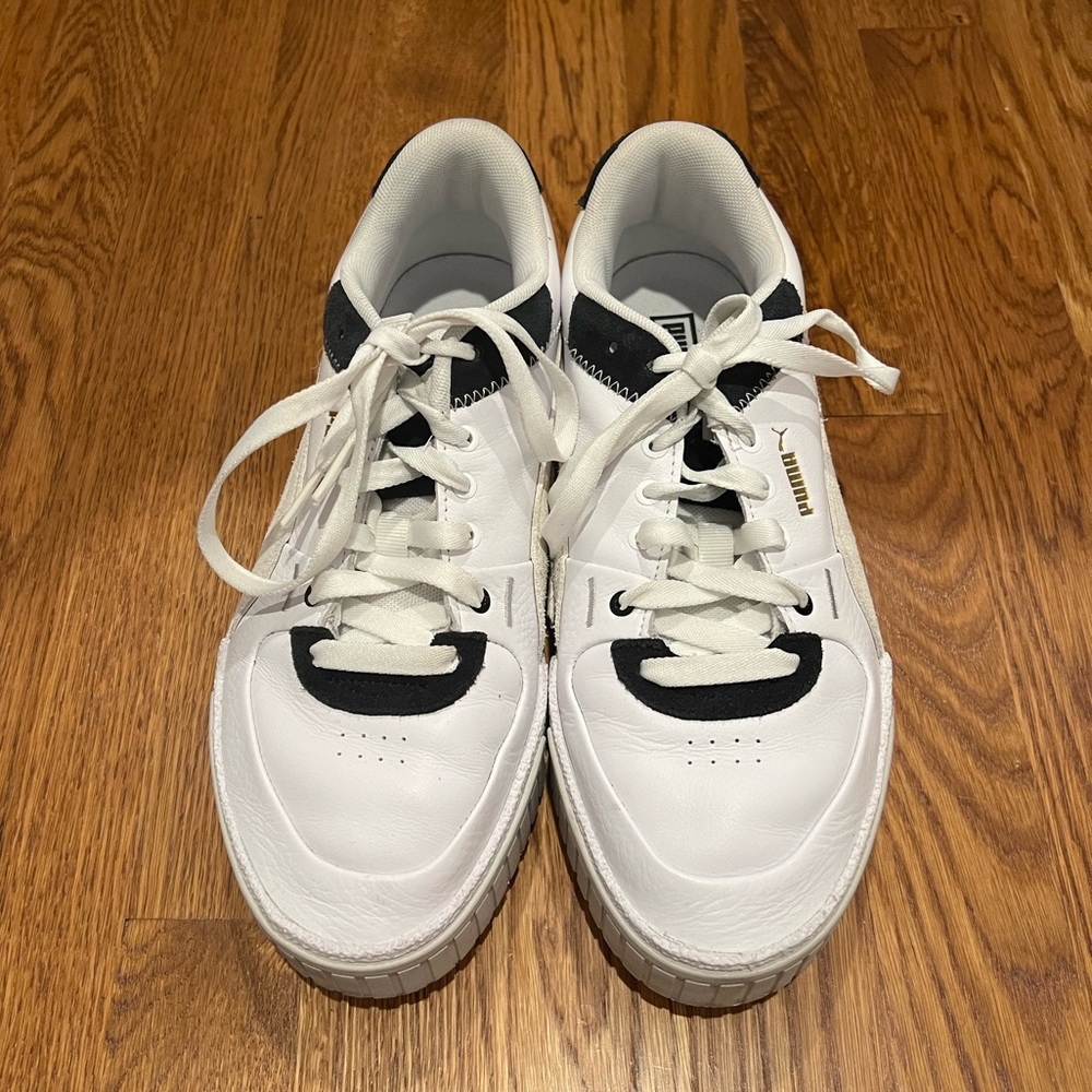 Puma Sneakers